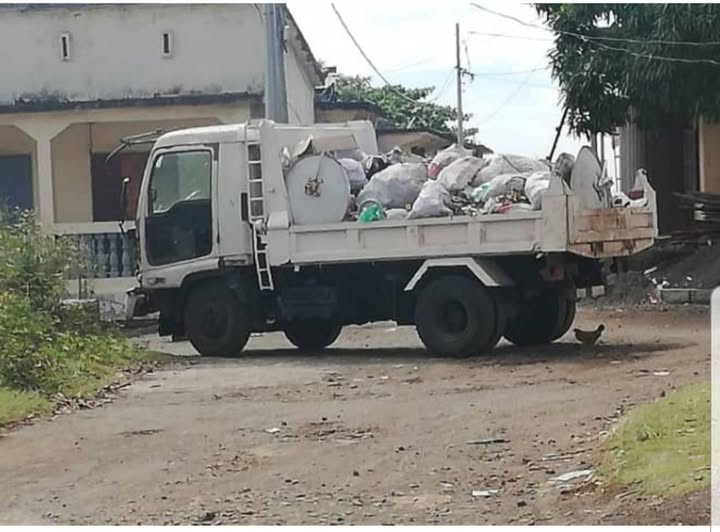 Journee0027.jpg (52 KB)