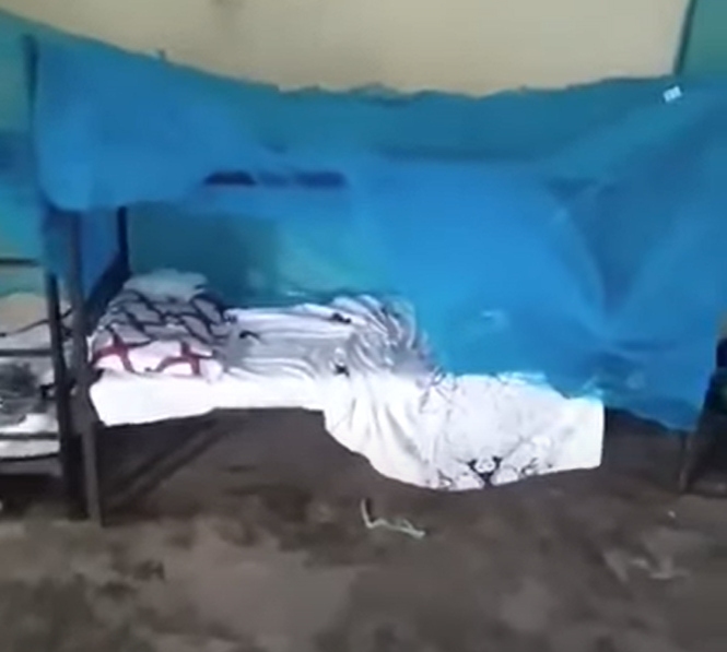 hopital.PNG (606 KB)